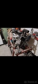 Držiak motora , na skoda motor octavia a 1202