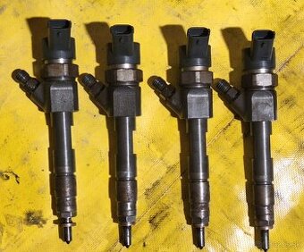 Vstrekovacie trisky renault 1.9dCi F9Q F8T