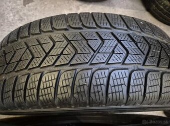 215/65 r17 zimné 4 ks PIRELLI dezén 7 - 5,2 mm