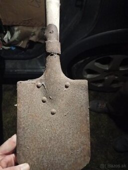 Predám vojenskú poľnú lopatku