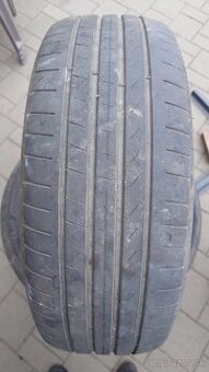 Letné pneu 215/60 R16