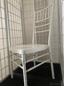 Kovové stoličky bez podušiek