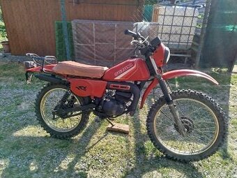 Suzuki TS 50