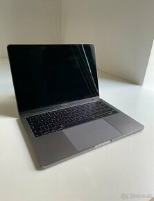 MacBook Pro 13" 256GB 2017 i5 - 1
