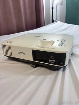 Epson EB-2250U – WUXGA