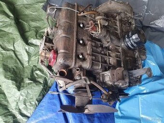 Motor Š1203