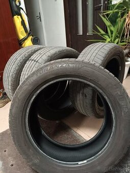 Pneumatiky Bridgestone Turanza 215/55R17