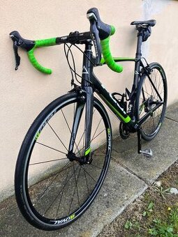 Fuji Altamira 2.5 vel. M, karbon