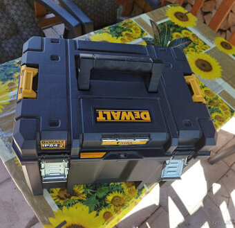DeWALT box na náradie