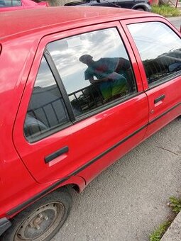 Peugeot 106