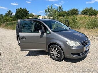 Volkswagen Touran 1.9 TDI 77kW – 2007 – 5 miest