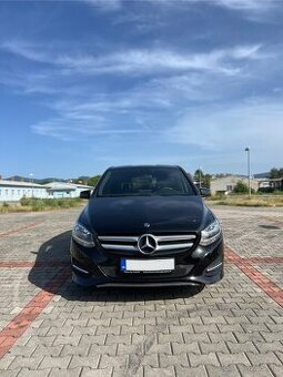 Mercedes B 160 - 49 000 Km r07/2017 automat