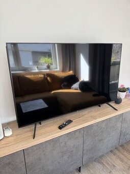 Predám televízor Samsung UE55TU7092U – 55" UHD Smart TV