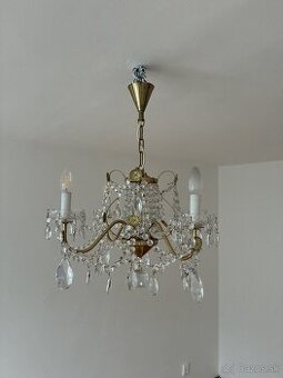 Predám Krištáľový luster 4 ramenný
