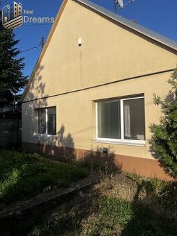Na predaj: 4-izbový rodinný dom s veľkým pozemkom – tichá lo