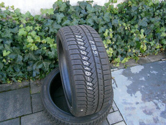Predám 2x zimné temer nové pneu Continental 215/40 R18 89VXL