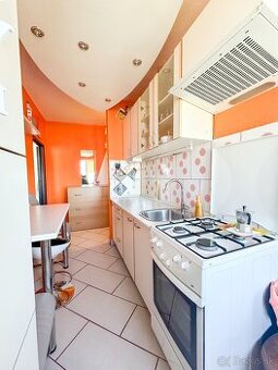 2 izbový byt Nad Jazerom, Ladožská ul.