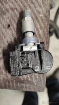 Senzor tlaku v pneumatikách Land Rover