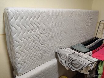 Predám zachovalý matrac.,,,