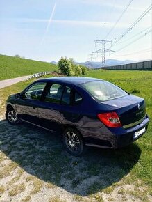 Predam renault thalia 1.2benzin 55kw rok vyroby 2009 - 1