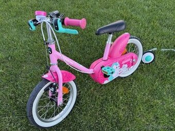 Bicykel pre dievča BTwin decathlon s pomocnými kolieskami