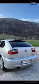 SEAT LEON ARL NÁRAZNÍK