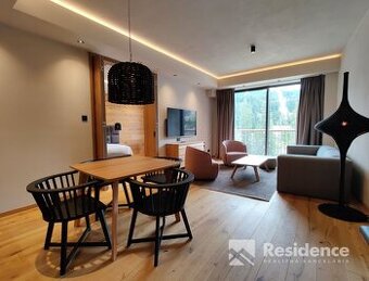 Luxusný jednospálňový apartmán s vlastným parkovacím miestom