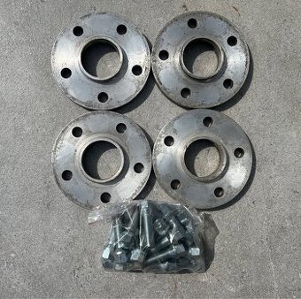 Rozsirovacie podlozky 1,5cm 5x112