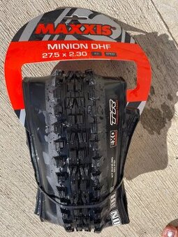 Nový plast 27,5x2,30 MAXXIS