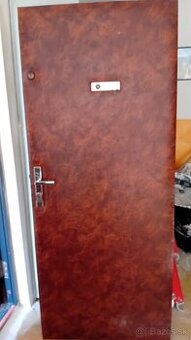 Dvere vchodové 80cm ľavé. - 1
