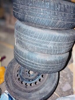 195/65 R15T na diskoch