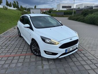 Ford Focus 1.5 EcoBoost ST-Line