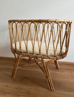 Postieľka kolíska  Ratali