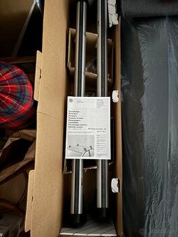 Základný strešný nosič na VW Passat B6, B7