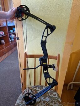 Predám kladkový luk Rex (20-65 lbs) s príslušenstvom