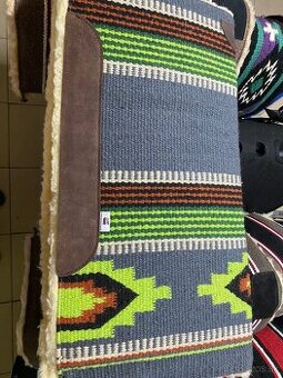 Western deka s pamatovou penou