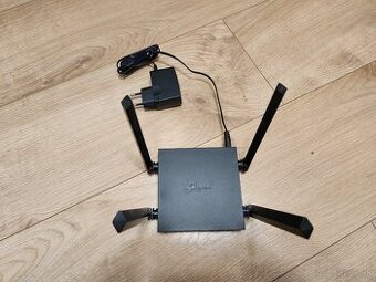 Predám Wi-Fi router TP Link Archer C54 AC1200