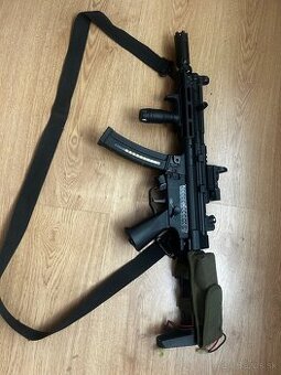 Predám MP5 s prislušenstvom