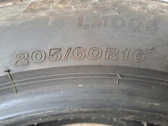 Pneumatiky  zimne 205/60R 16 dezen 7mm
