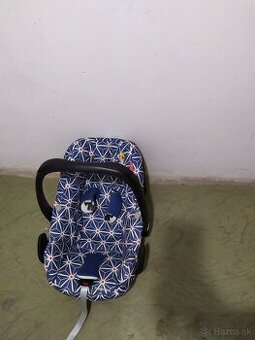 Predám vajíčko do auta