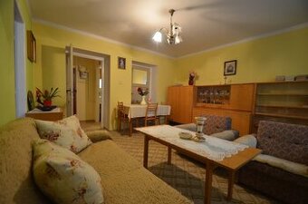 NA PRENÁJOM  3 IZBOVÝ BYT KÚSOK OD NÁMESTIA V ZH