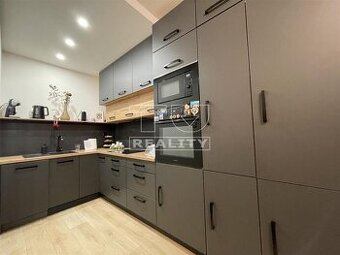 2-izbový kompletne rekonštruovaný a plne zariadený byt...