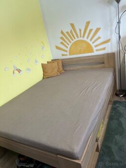 Posteľ 140x200