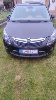 Predám Opel Zafira Tourer nepojazdné