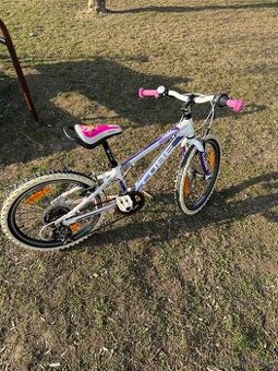 Cube Race 200 20” horský detský bicykel