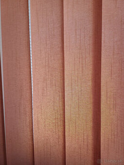 Vertikálne žalúzie