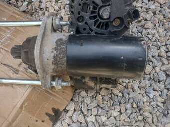 Štartér 1.9 TDI 85kw AJM 4motion golf 4