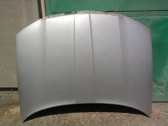 Skoda superb1 predna kapota