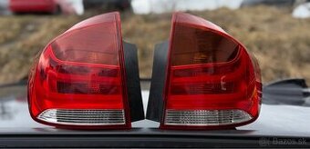 BMW X1 E84 LCI, prave & ľavé zadne svetlo, ORIGINAL