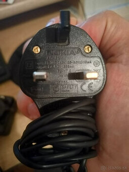 Nokia adapter ( AC-8x )